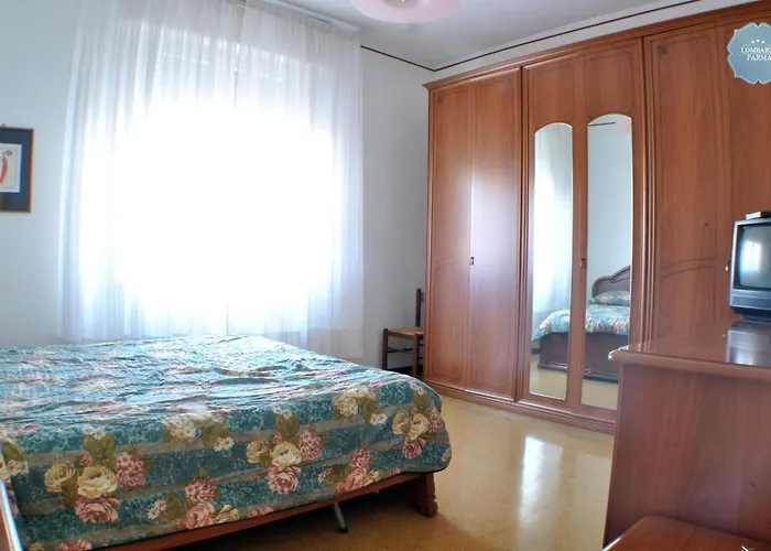 Lombardi Abbeveratoia Apartament *