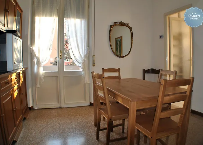 Apartament Lombardi Abbeveratoia Parma
